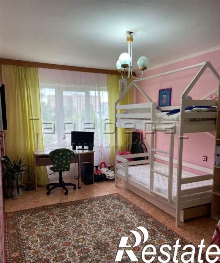 3-комн квартира Академика Павлова, 35