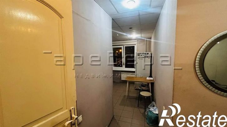 3-комн квартира Партизана Железняка, 34