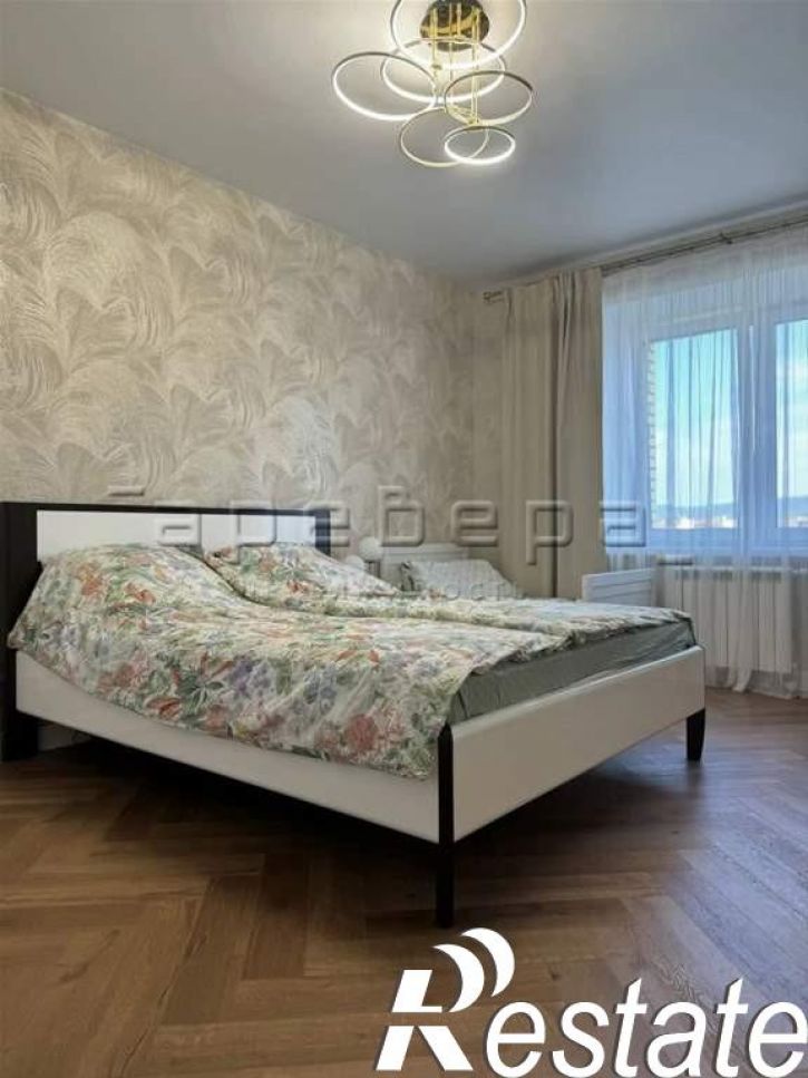 3-комн квартира Южная набережная, 14