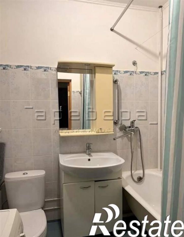 2-комн квартира Петрушина, 10