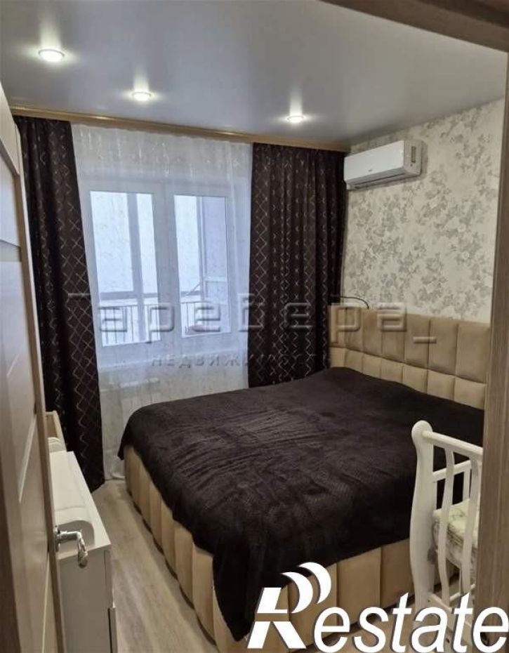 3-комн квартира Александра Матросова, 40