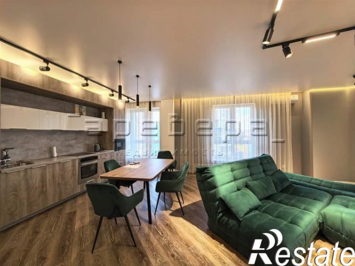 2-комн квартира Авиаторов, 39