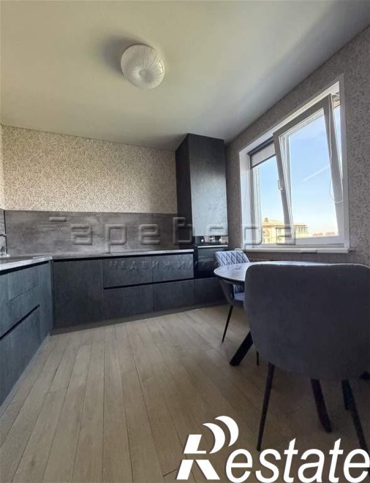 3-комн квартира Ботаническая, 22