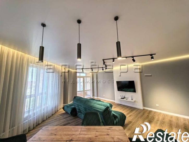 2-комн квартира Авиаторов, 39