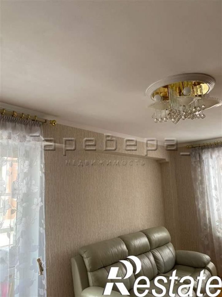 1-комн квартира Менжинского, 13