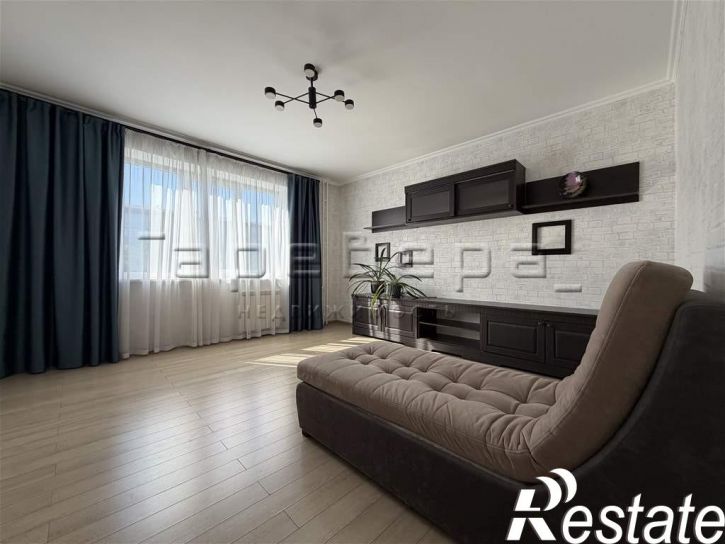3-комн квартира Ботаническая, 22