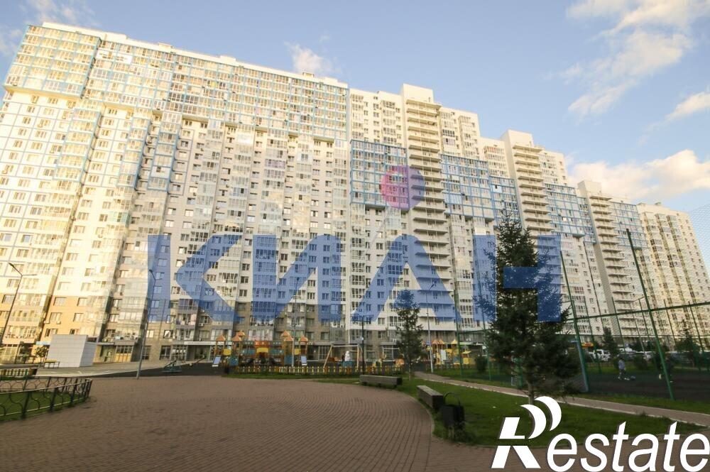 Купить квартиру за 15 000 000 рублей на Лесников ул., 23
