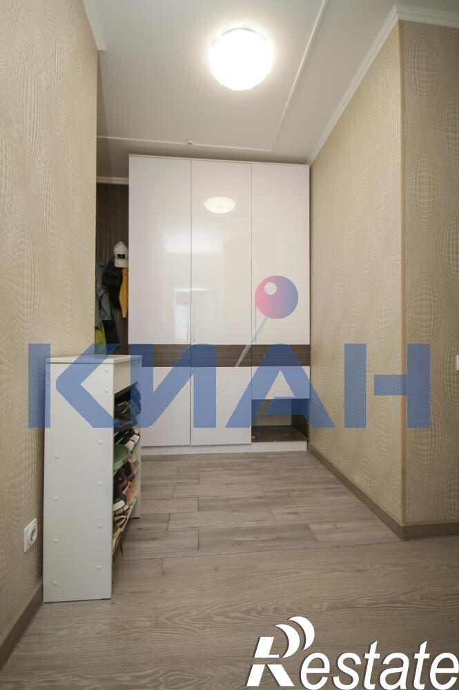 Купить квартиру за 15 000 000 рублей на Лесников ул., 23