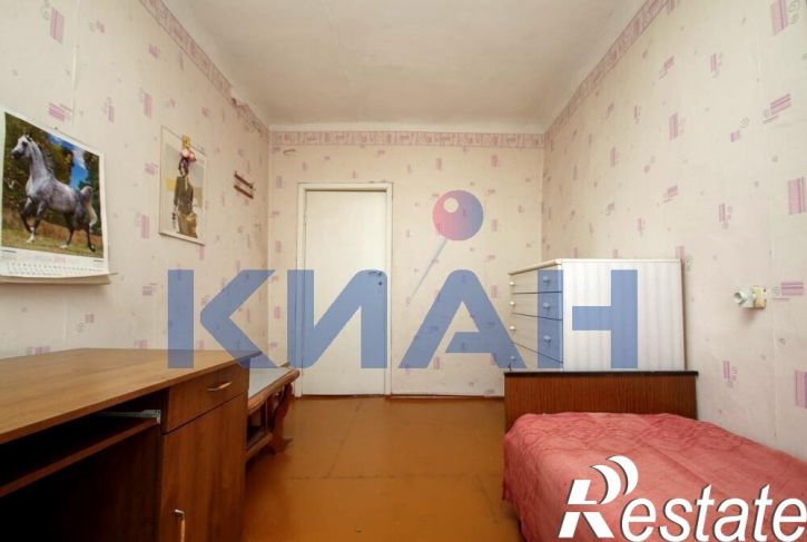 Комната Высотная ул., 7