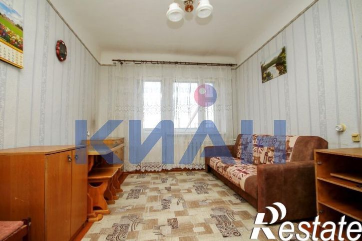 Комната Высотная ул., 7