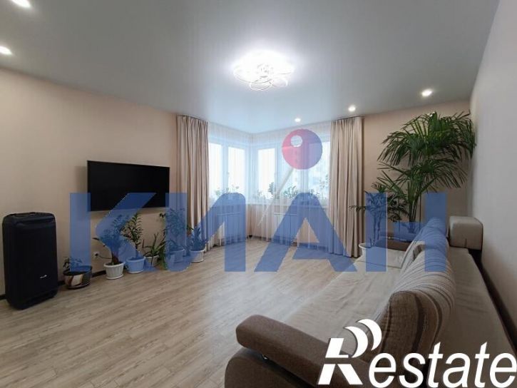 3-комн квартира Петра Подзолкова ул., 26