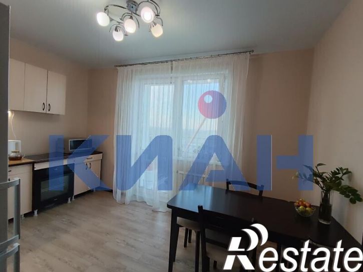 3-комн квартира Петра Подзолкова ул., 26