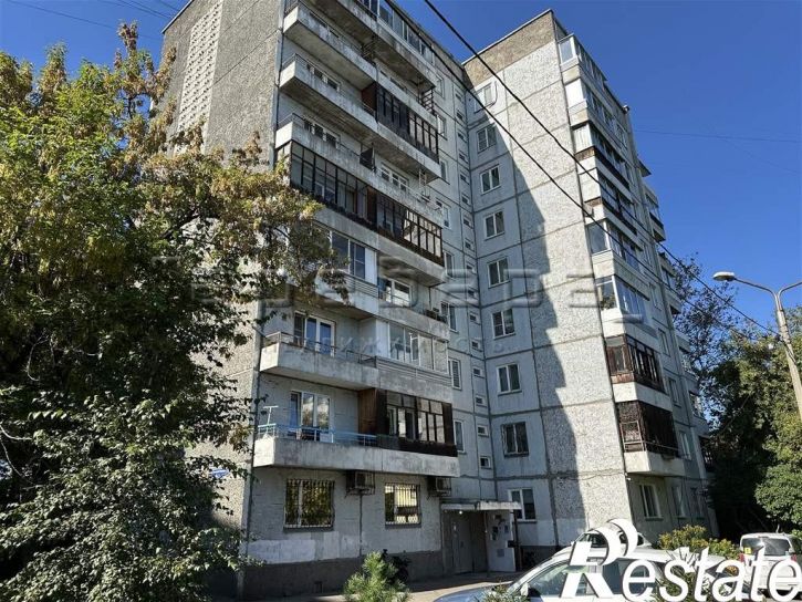 1-комн квартира Парижской Коммуны, 42а