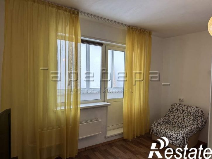 1-комн квартира Парижской Коммуны, 42а