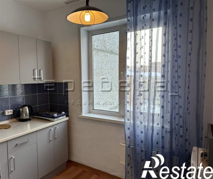 1-комн квартира Парижской Коммуны, 42а