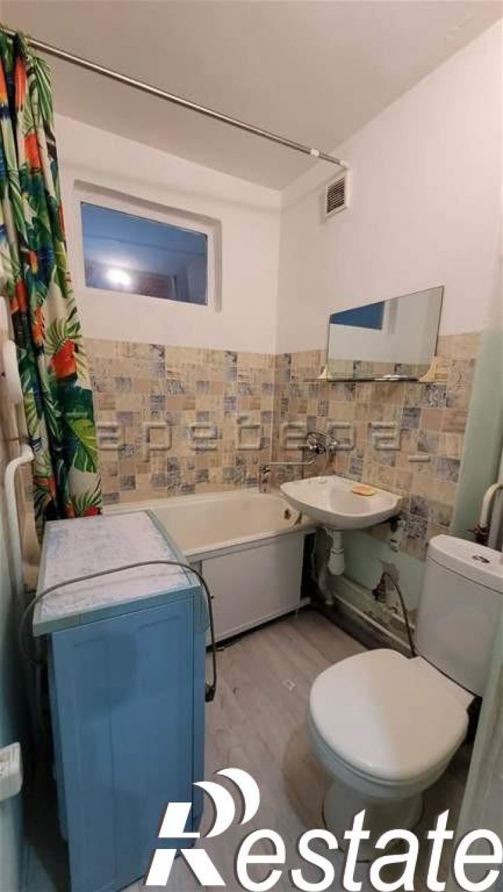 2-комн квартира Анатолия Гладкова, 17