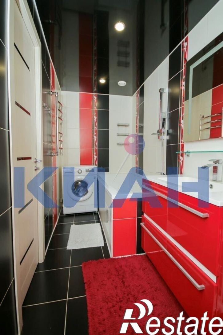3-комн квартира Весны ул., 15