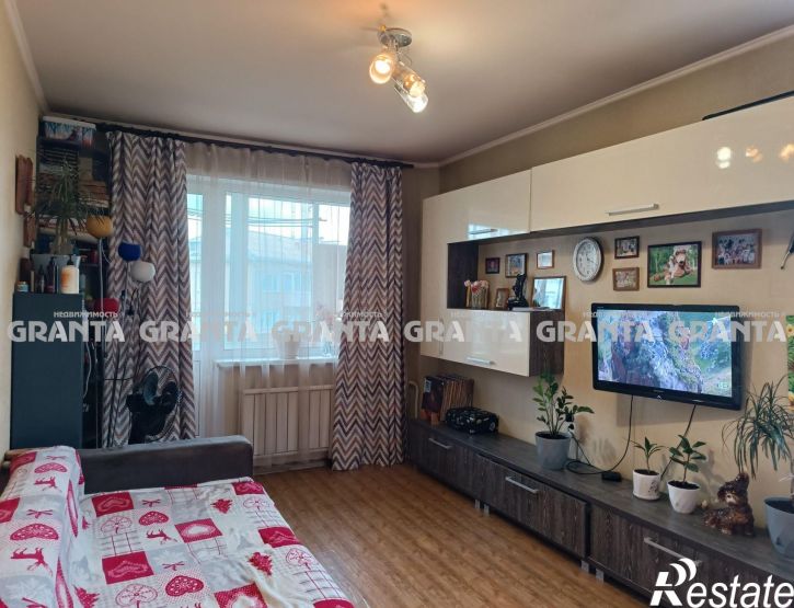 3-комн квартира ул Юшкова, 28Б
