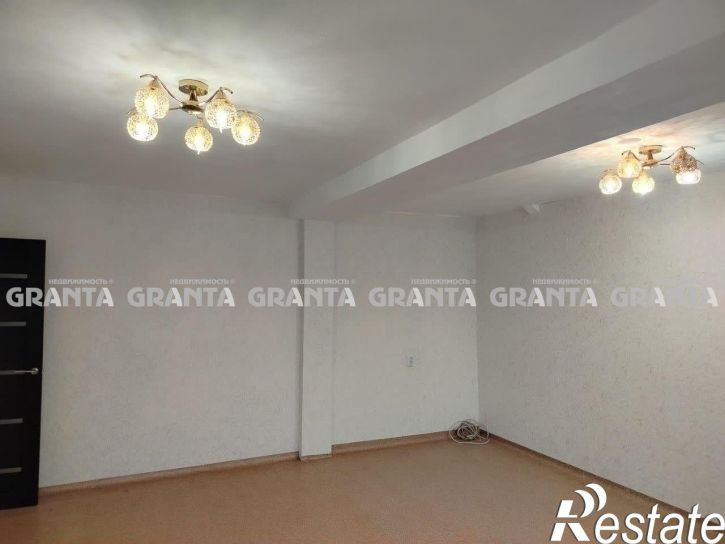 3-комн квартира пр-кт Металлургов, 14