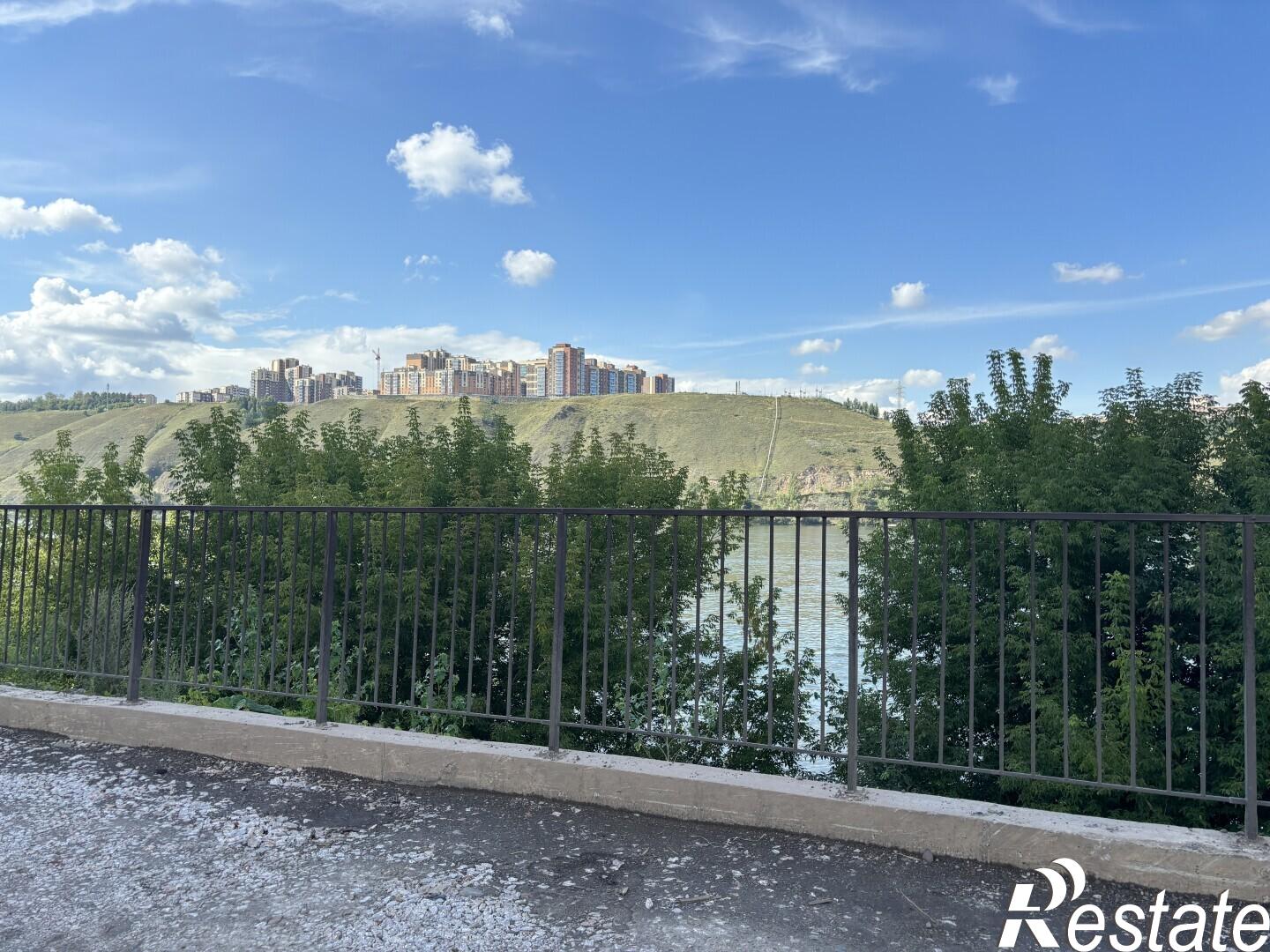 Купить квартиру за 9 565 400 рублей на Лесников ул., 59