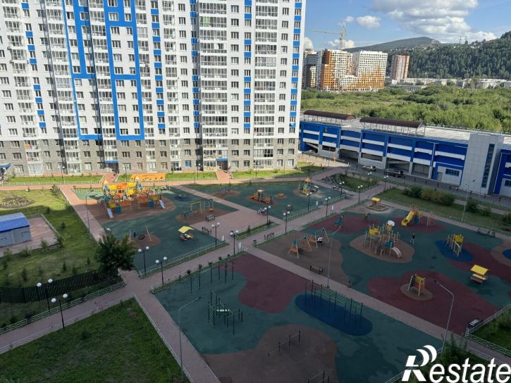 3-комн квартира Лесников ул., 59