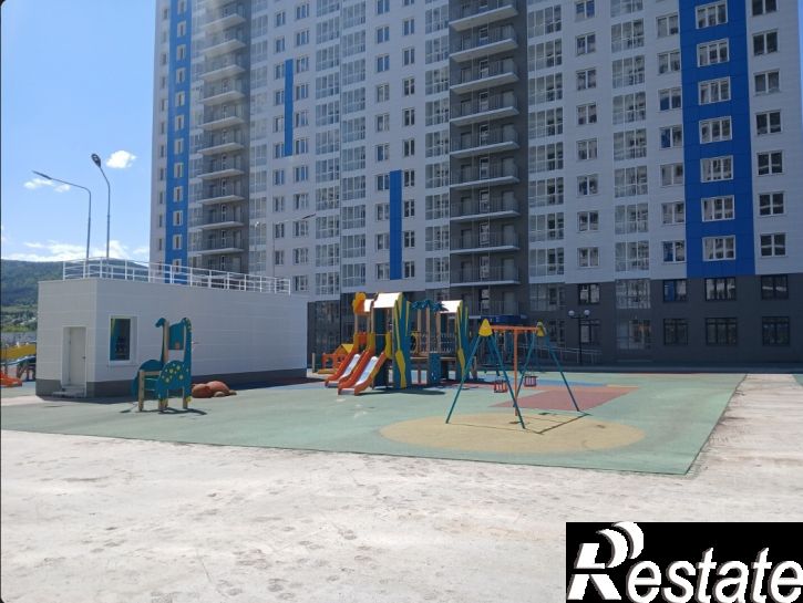 4-комн квартира Лесников ул., 59