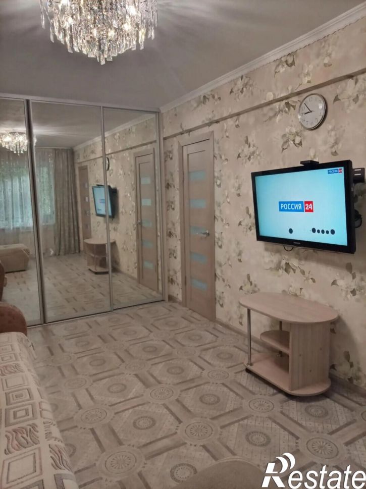 3-комн квартира Бийская ул., 8