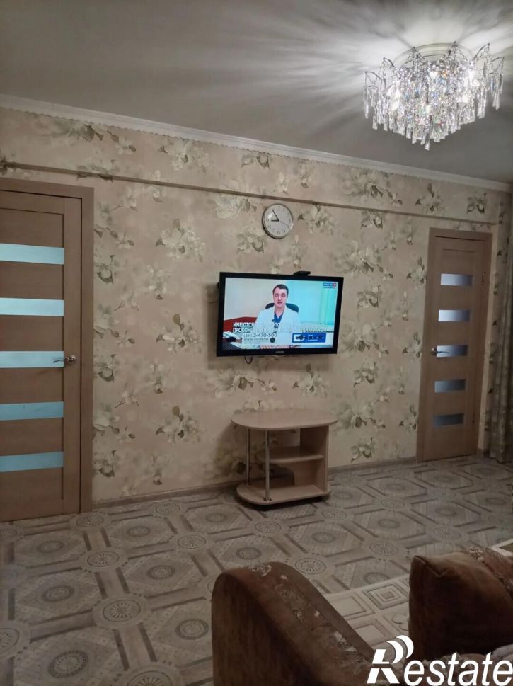 3-комн квартира Бийская ул., 8
