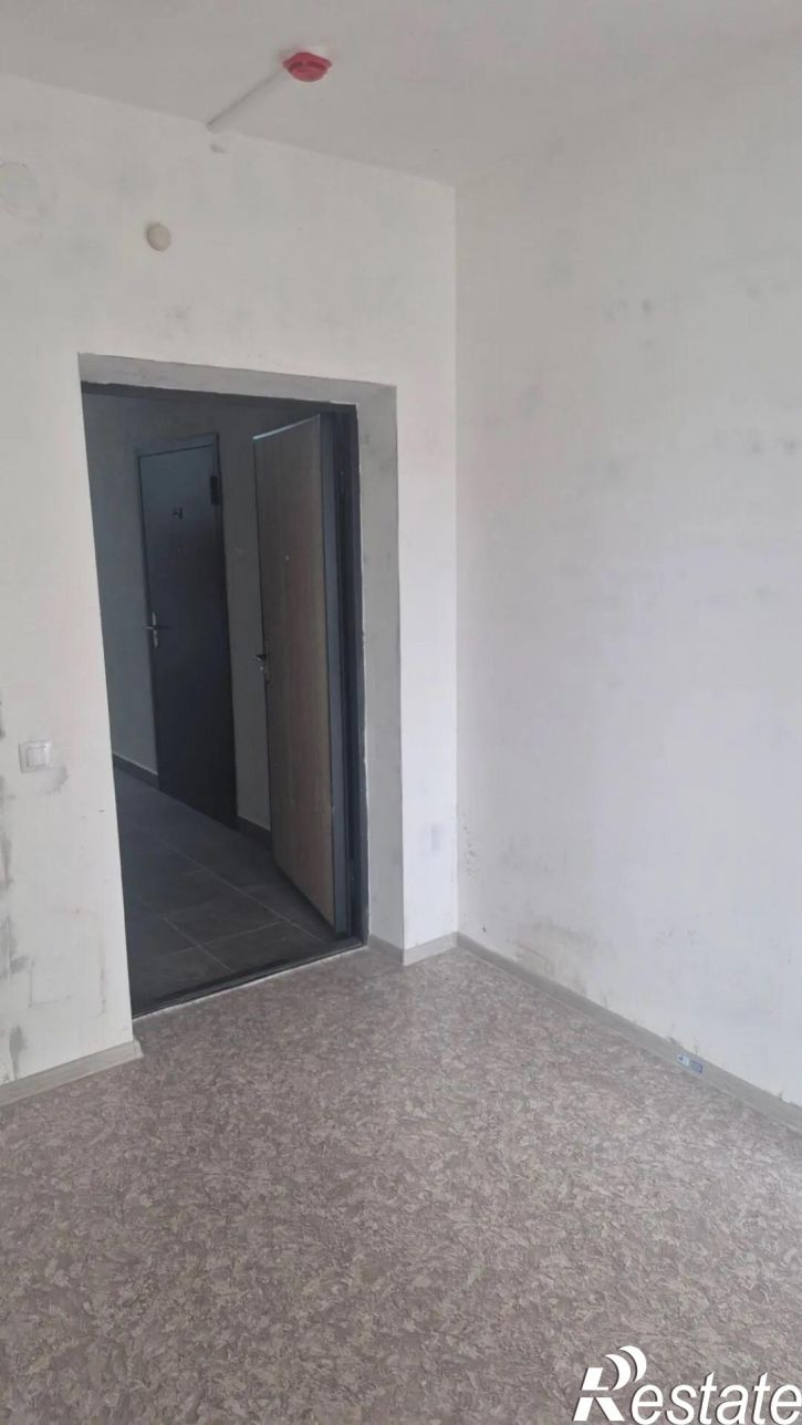 4-комн квартира Лесников ул., 59