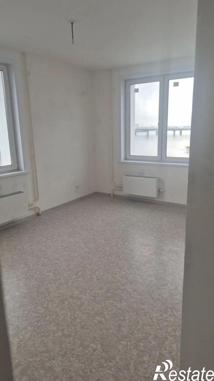 4-комн квартира Лесников ул., 59