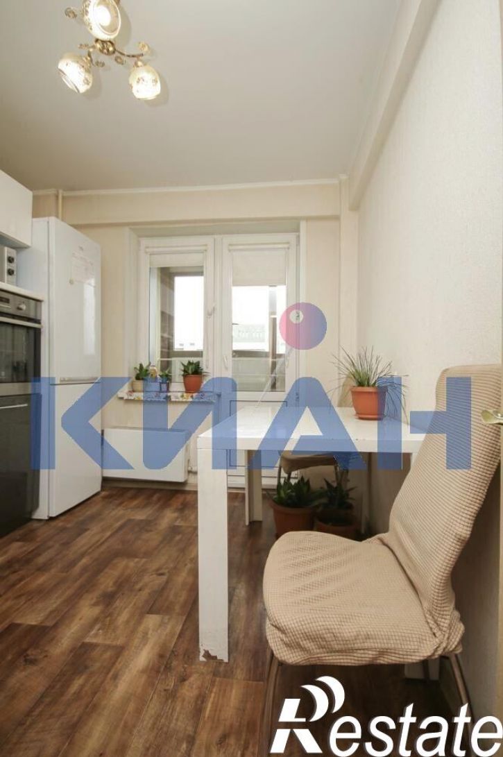 2-комн квартира Караульная ул., 40