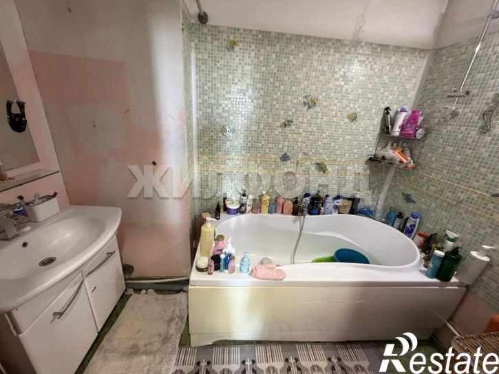 2-комн квартира Алексеева улица, д.115