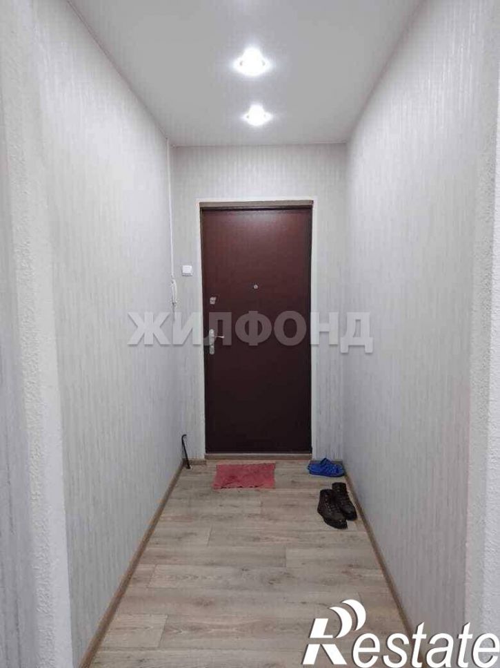 3-комн квартира 9 Мая улица, д.17Д