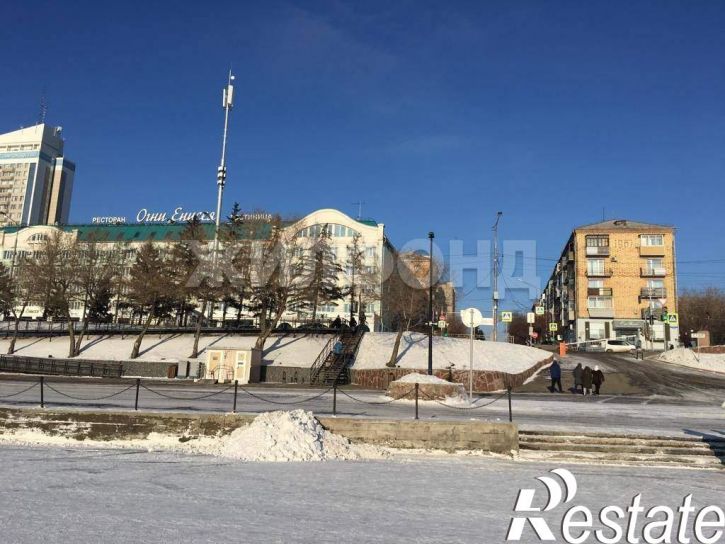 3-комн квартира Дубровинского улица, д.78