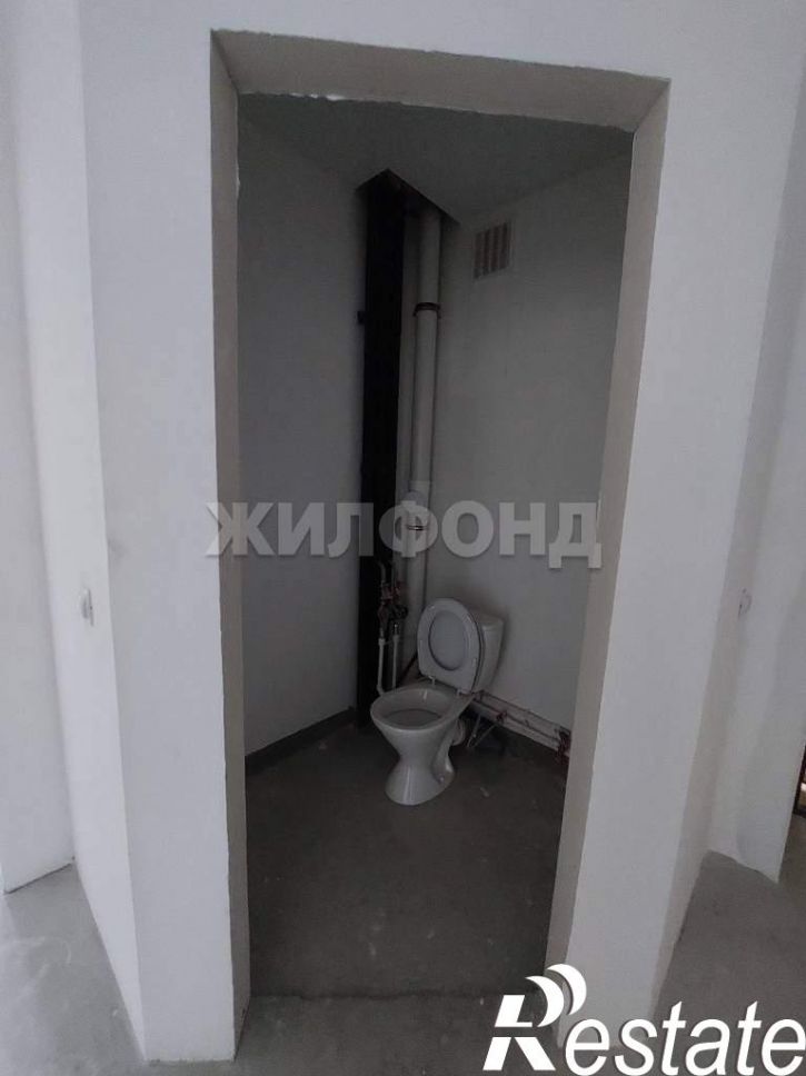 4-комн квартира Копылова улица, д.19