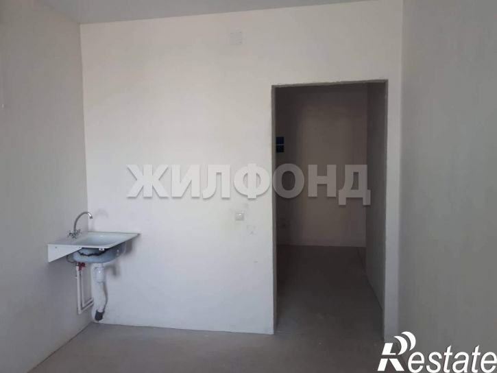 4-комн квартира Копылова улица, д.19