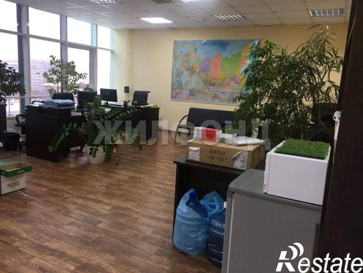 6-комн квартира Маерчака улица, д.16