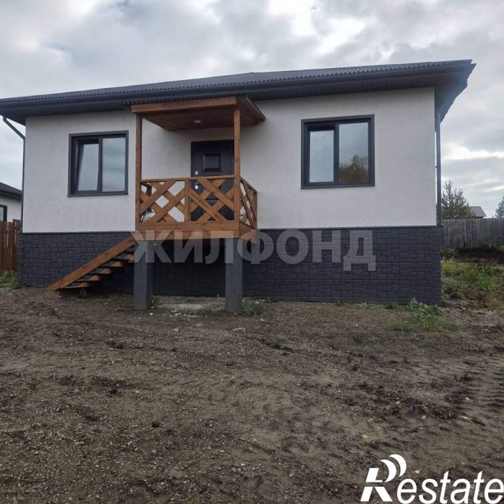 Коттедж/дом Молодежная улица, д.3