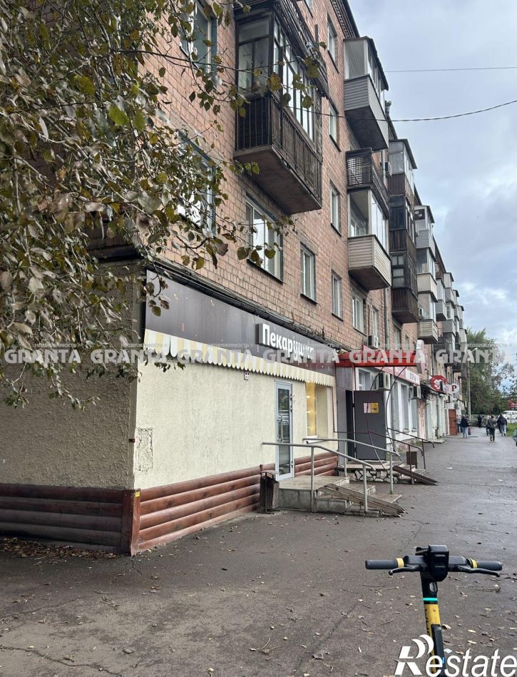 2-комн квартира ул Щорса, 1