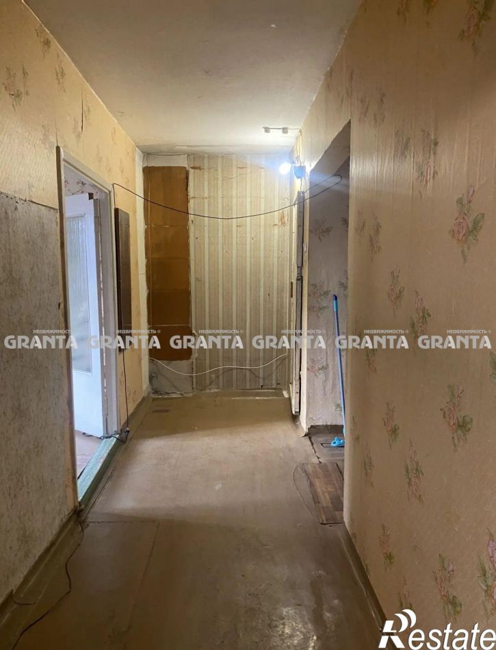 3-комн квартира ул Академика Киренского, 116