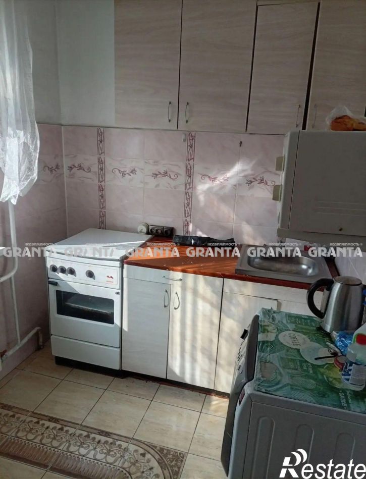 1-комн квартира ул Затонская, 4