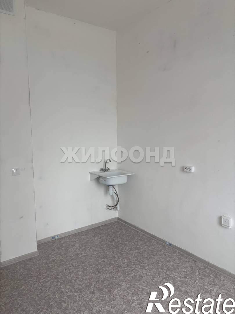 Купить квартиру за 5 760 000 рублей на Лесников улица, д.59