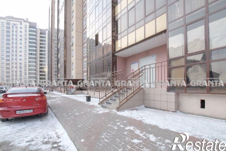 3-комн квартира ул Петра Подзолкова, 5