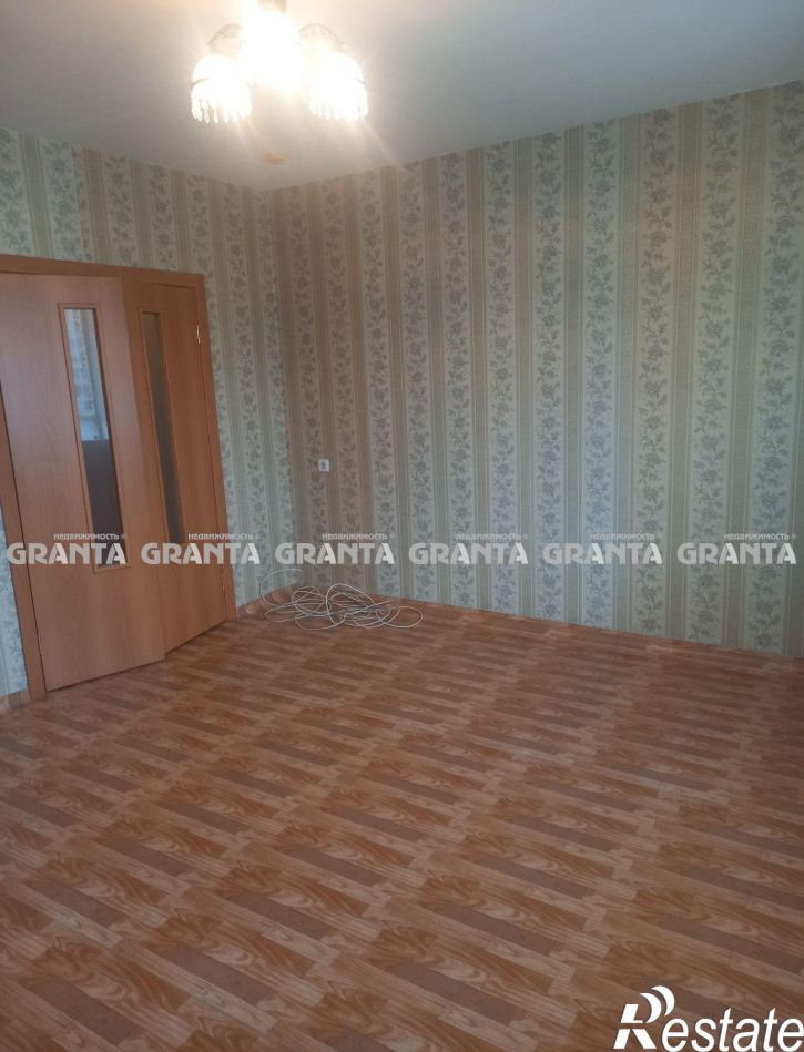 2-комн квартира ул Ястынская, 13