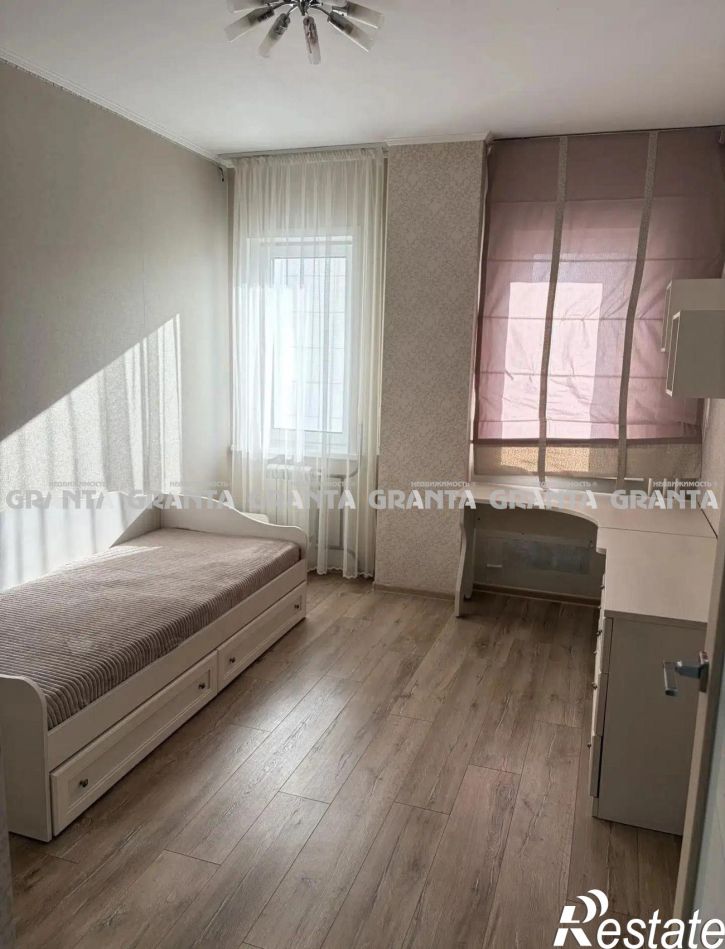 3-комн квартира наб Ярыгинская, 15